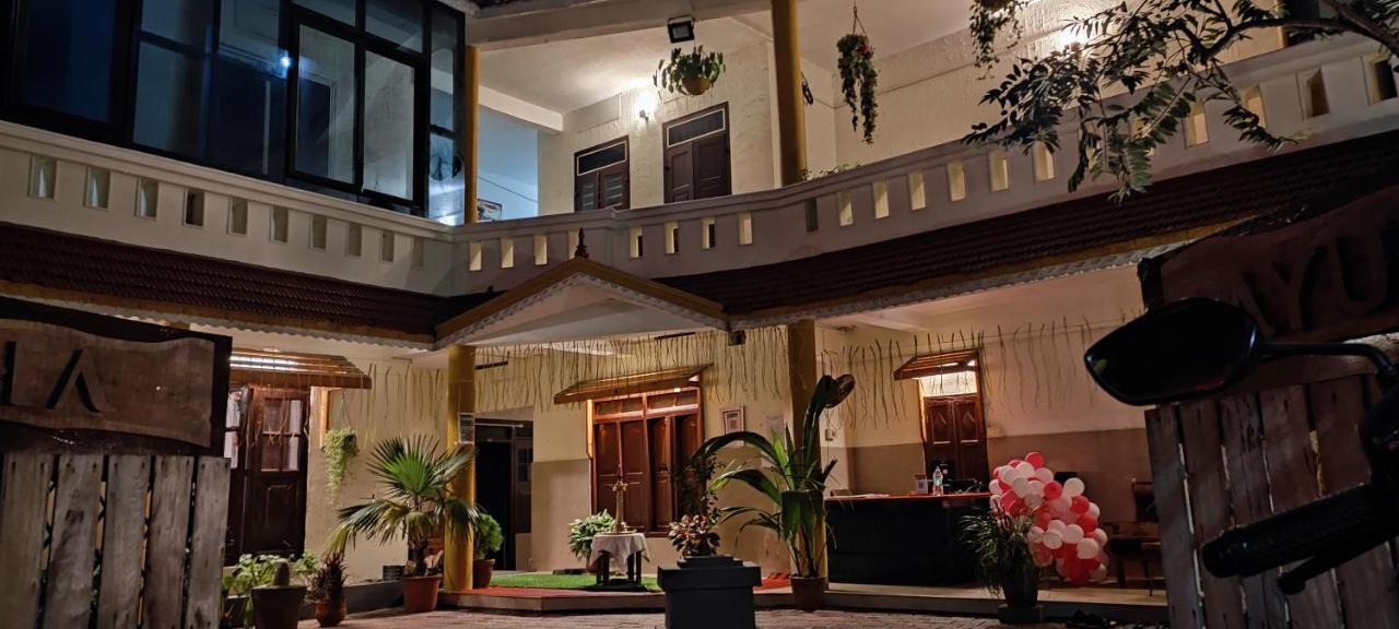 Vedha Ayurvedic Panchakarma Treatment Centre Hotel Alappuzha Exterior foto